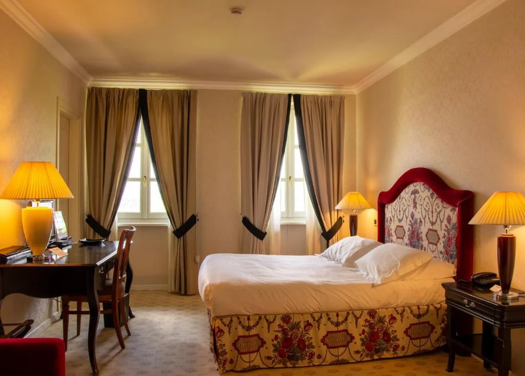 Deluxe Double Room — Hotel I Somaschi