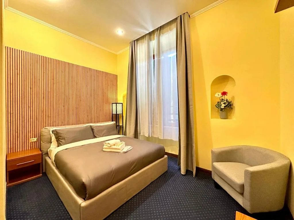 Camera Matrimoniale Deluxe — Hotel Rome place