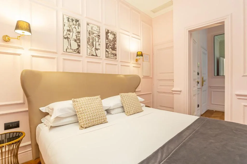 Deluxe Double Room — Hotel The Corner Roma