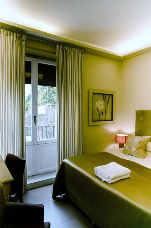 Deluxe Double Room — Hotel Valeri