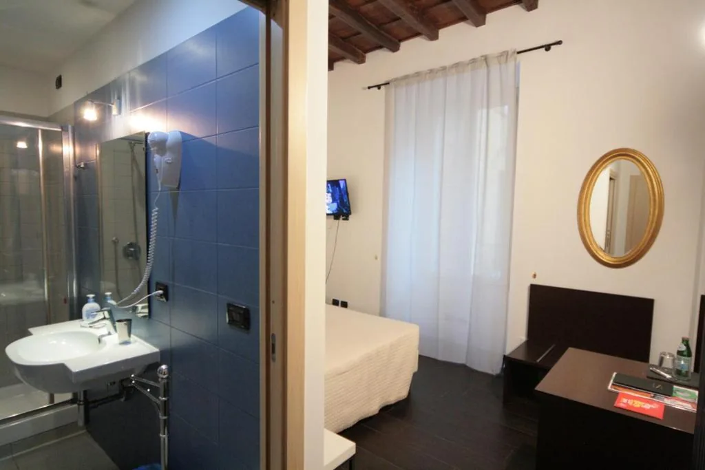 Deluxe Double Room — House Monti 1875
