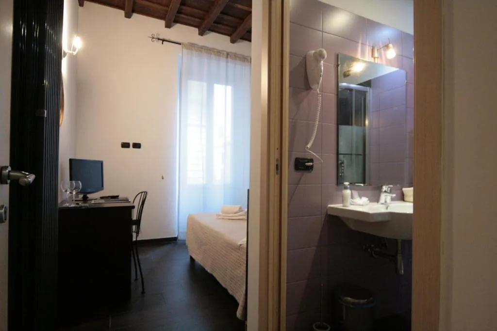 Deluxe Double Room — House Monti 1875