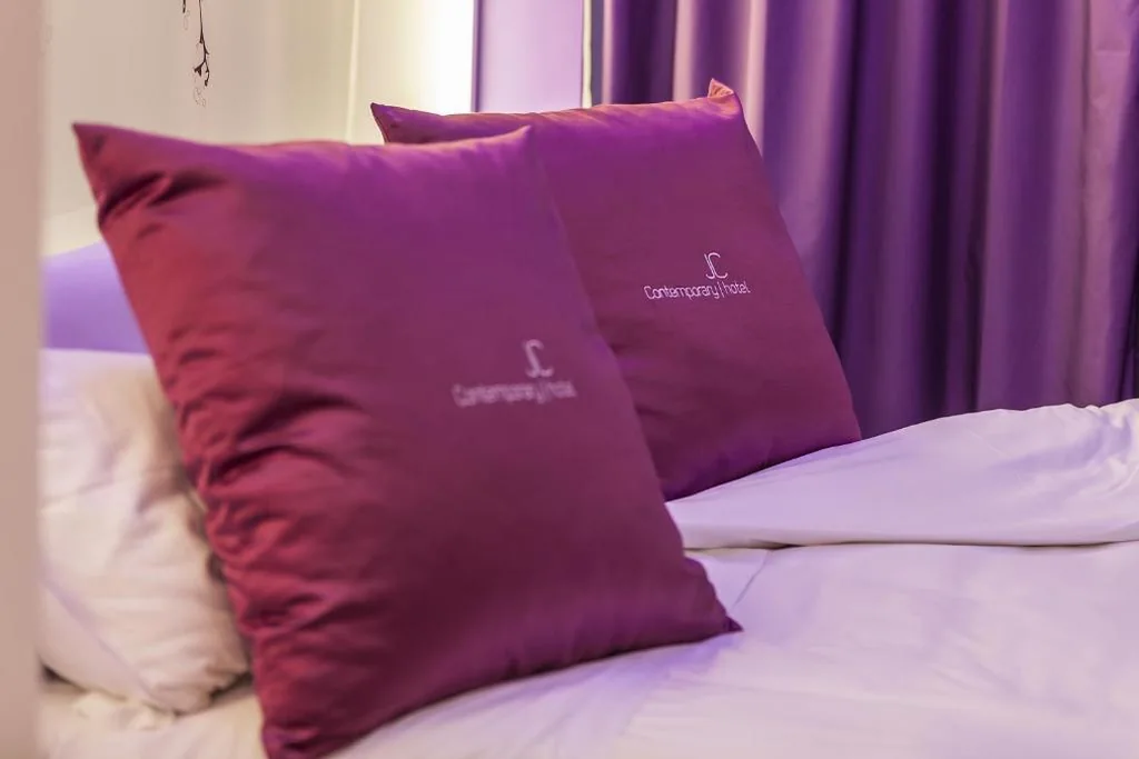 Deluxe Double Room — JC Hotel