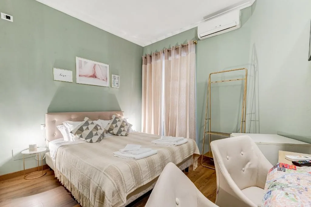 Camera Matrimoniale Deluxe — JMartins Roma Suites