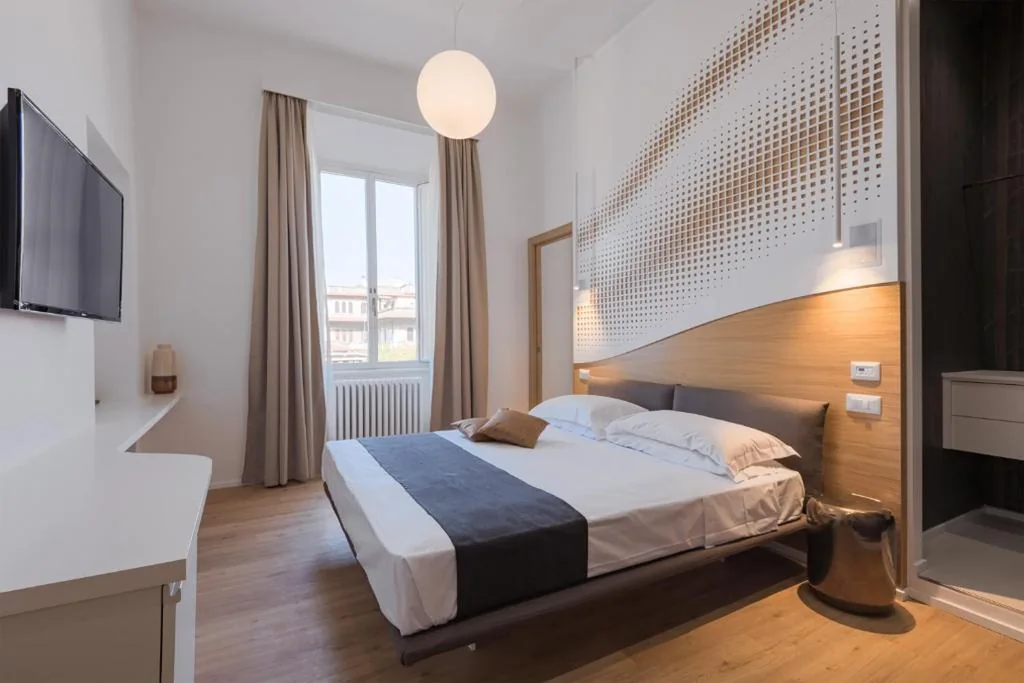 Camera Matrimoniale Deluxe — Numa Roma Guesthouse