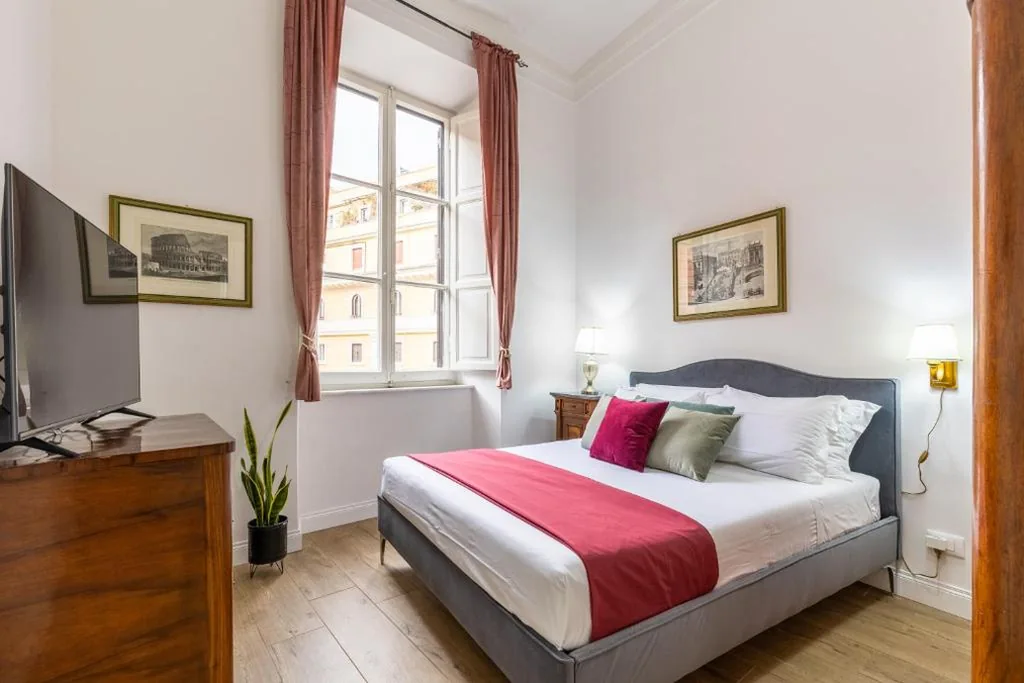Deluxe Double Room — Ottaviano Suites
