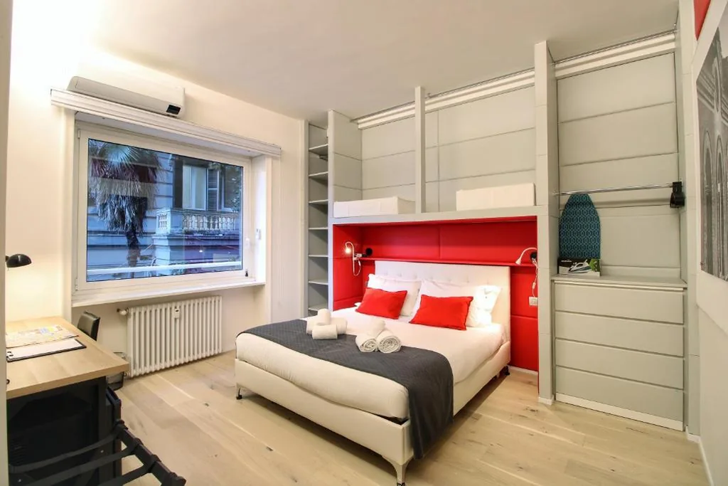 Deluxe Double Room — Roma Centro CDR Luxury Suites