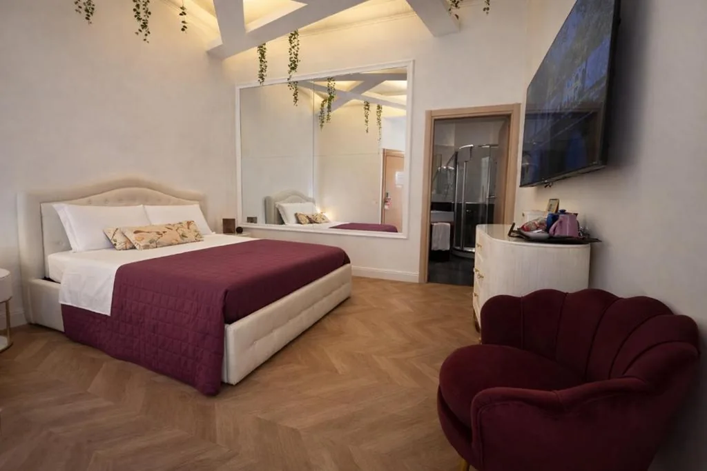 Deluxe Double Room — RomAntic Dreams Sistina Guest House