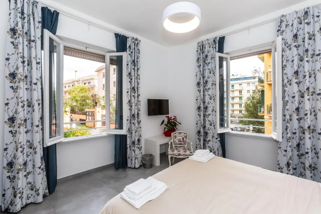 Deluxe Double Room — Sant’Erasmo Suite