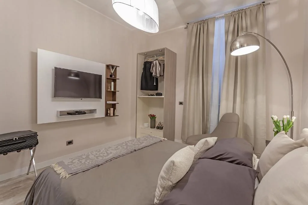 Deluxe Double Room — St. George’s Vatican Suites