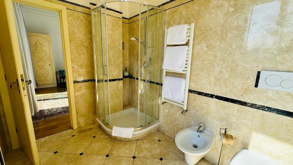 Deluxe Double Room — Terrazza Urania – Penthouse terrace with 360 view of Rome