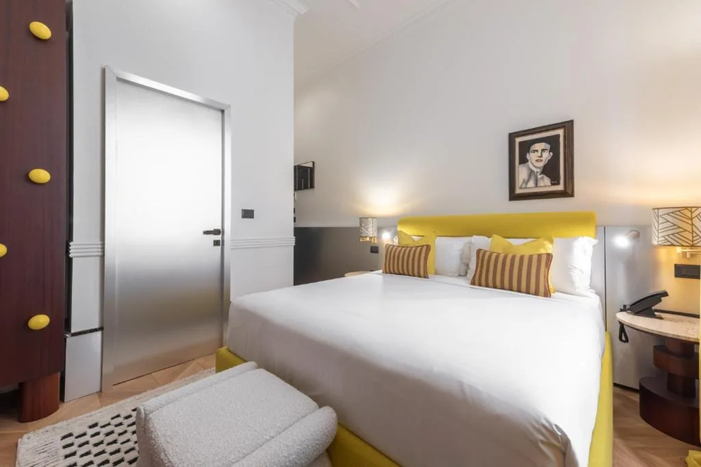 Deluxe Double Room — The Couper Umiltà