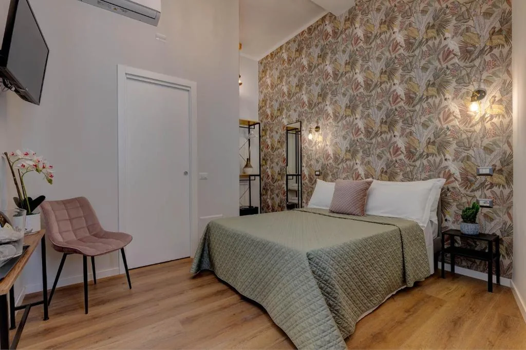 Deluxe Double Room — The Venue Sistina