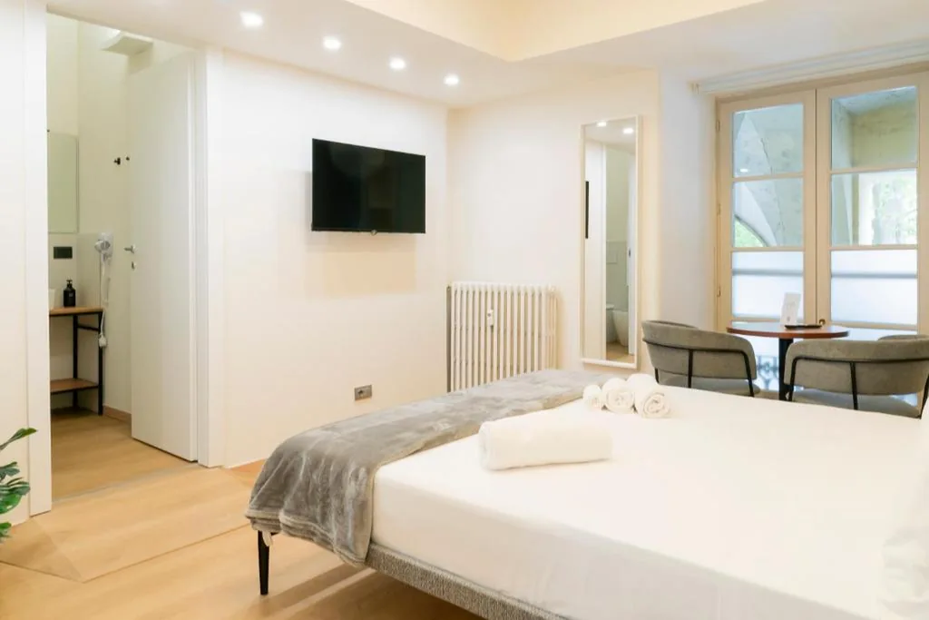 Deluxe Double Room — Turin Central Carlo Felice