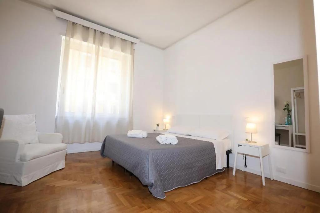 Deluxe Double Room — Unique luxury apartment and rooms