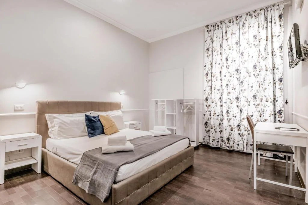 Camera Matrimoniale Deluxe — Vatican City Guest House