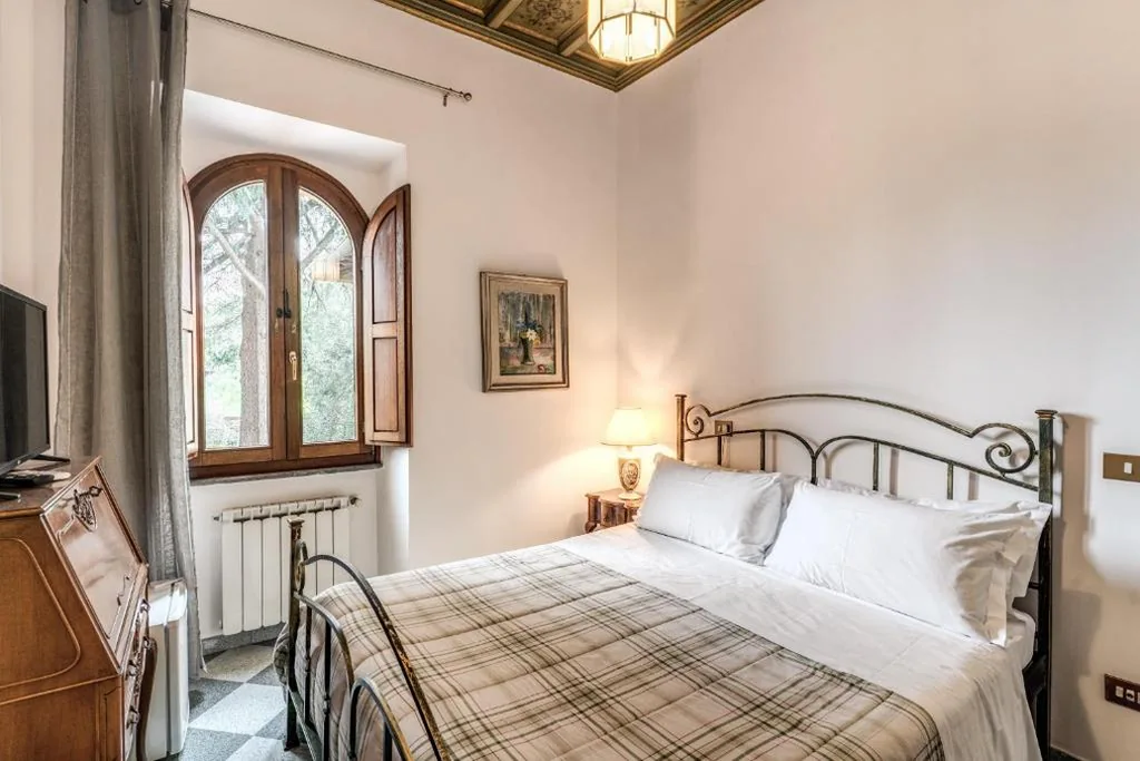 Deluxe Double Room — Villa Alberici