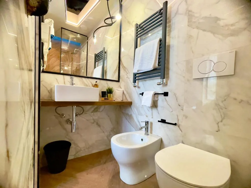 Deluxe Double Room — Z-ArchSuites URBE