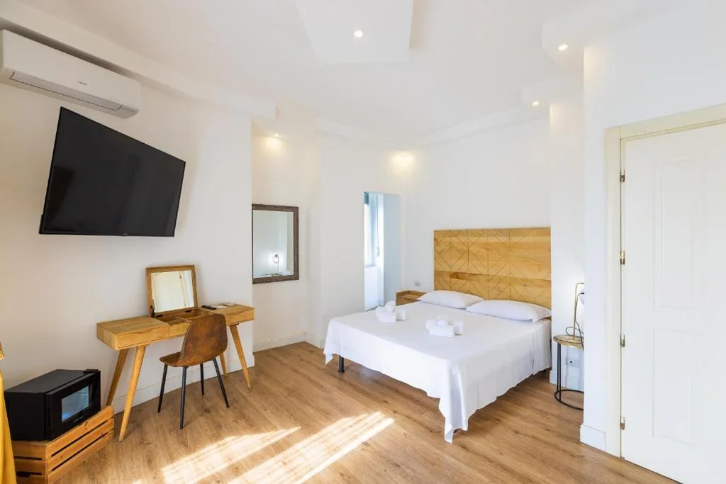 Camera Matrimoniale — Domino Hotel