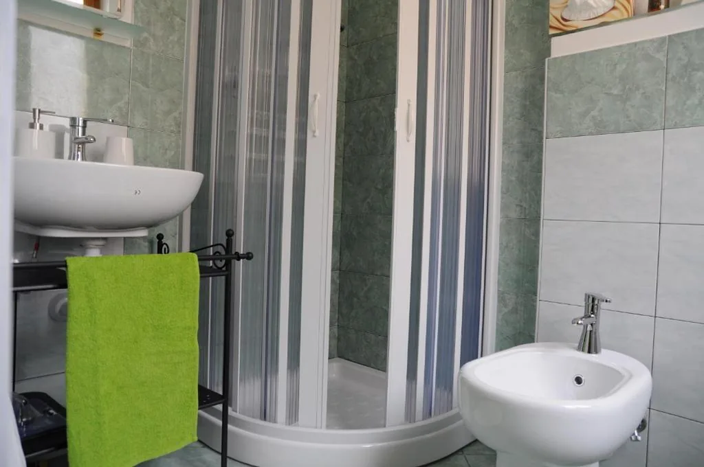 Double/Twin Room — Affittacamere Simotta
