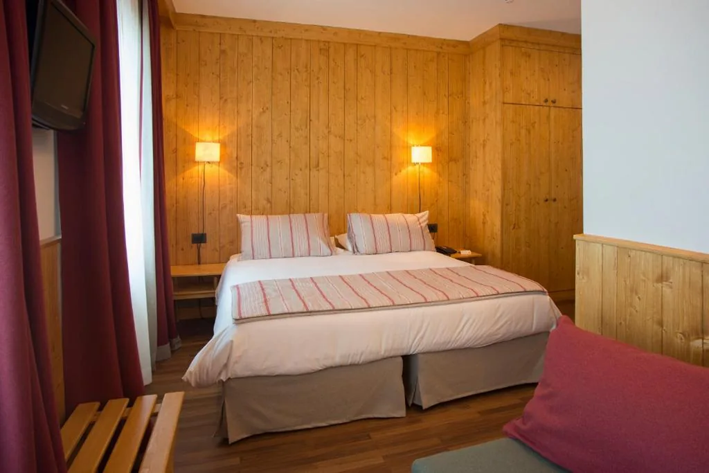 Double/Twin Room — Albergo Ristorante Bucaneve