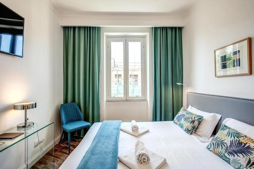 Camera Matrimoniale/Doppia con Letti Singoli — All Comfort Astoria Palace