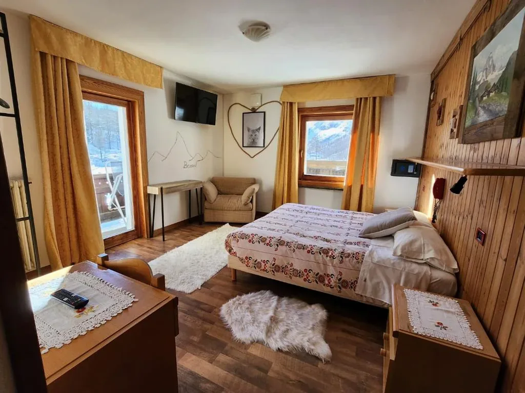 Camera Matrimoniale/Doppia con Letti Singoli — Apartments Suites LAC BLEU
