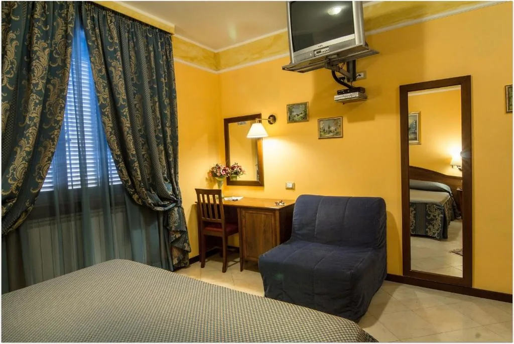 Double Room/Twin Room — B&B Degli Amici
