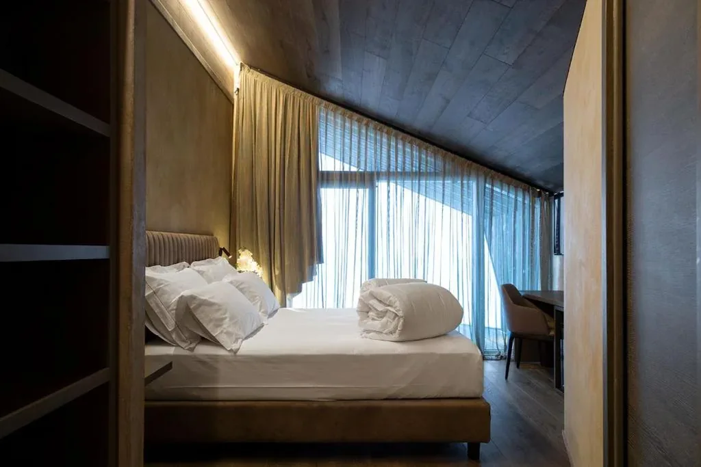 Double/Twin Room — Bergman Mountain Hotel