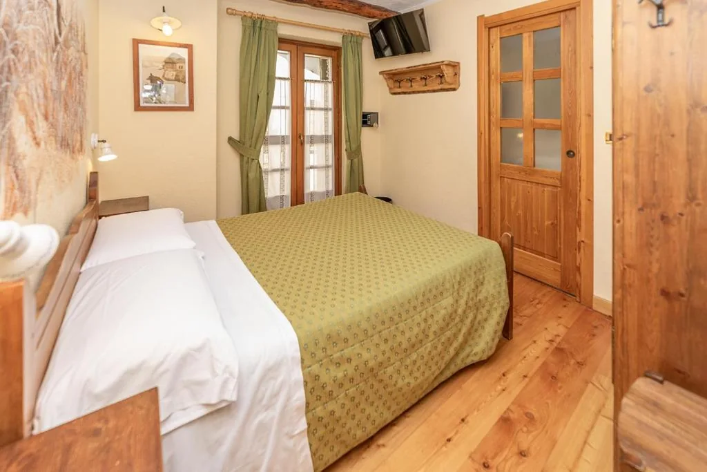 Camera Matrimoniale/Doppia con Letti Singoli — Chalet Chez Nous