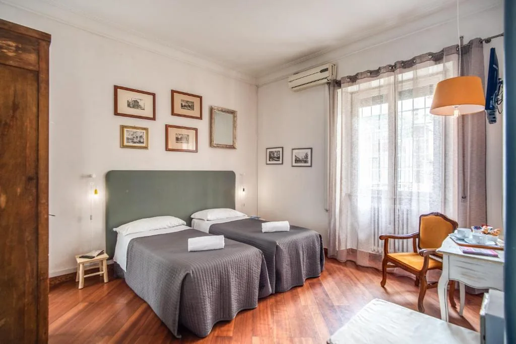 Double/Twin Room — Circus Maximus B&B