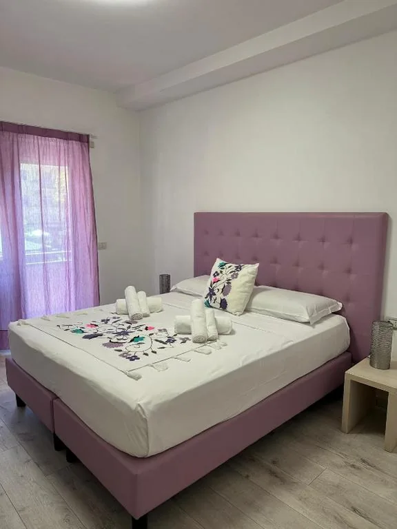 Camera Matrimoniale/Doppia con Letti Singoli con Balcone — Affittacamere Dianir 2