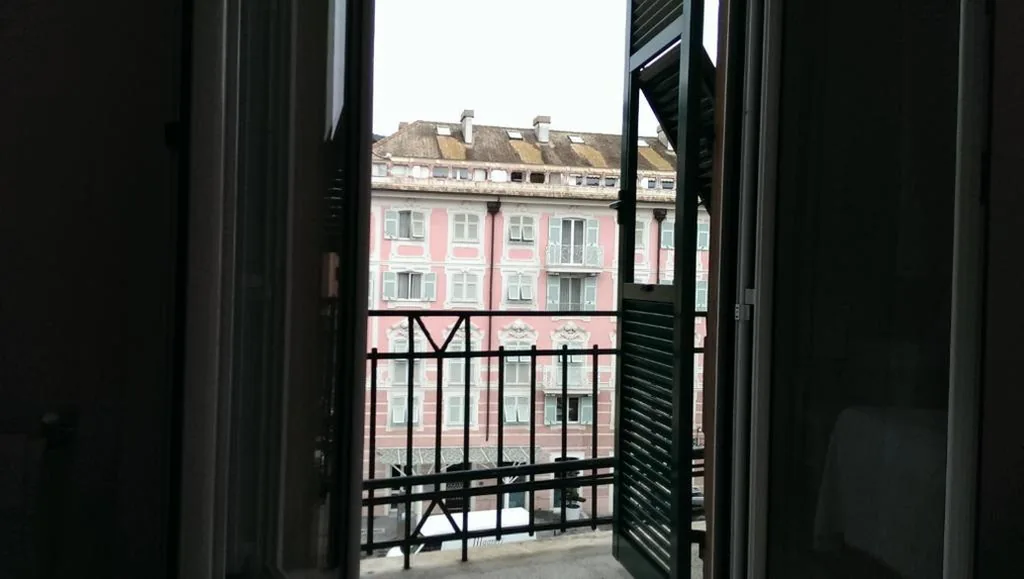 Double/Twin Room with Shared Bathroom — Albergo La Vela
