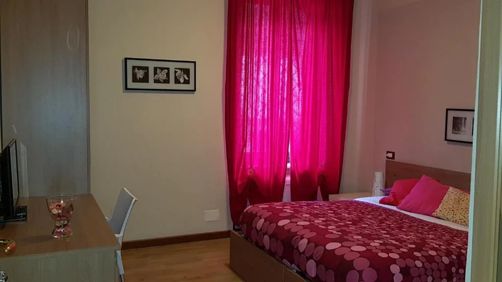 Camera Matrimoniale/Doppia con Letti Singoli con Bagno — Antico Casale