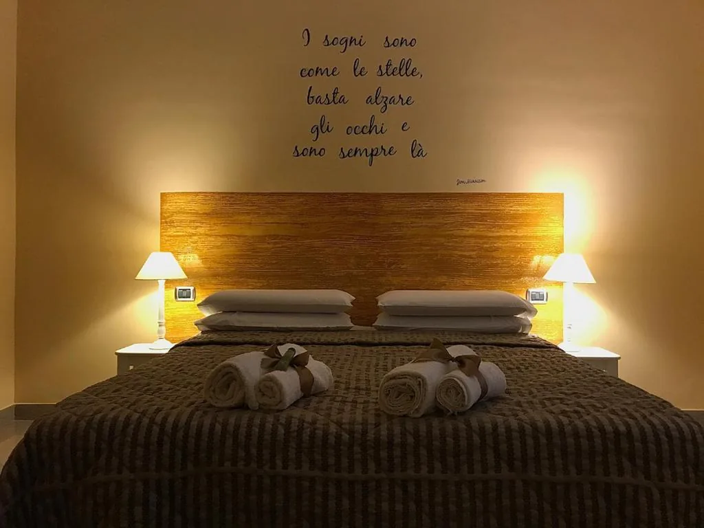 Double/Twin Room with External Private Bathroom — B&B Le Camerette di Edda