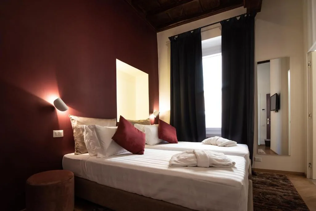 Double/Twin Room with Private Bathroom — BEIGE ET BLE’ GuestHouse