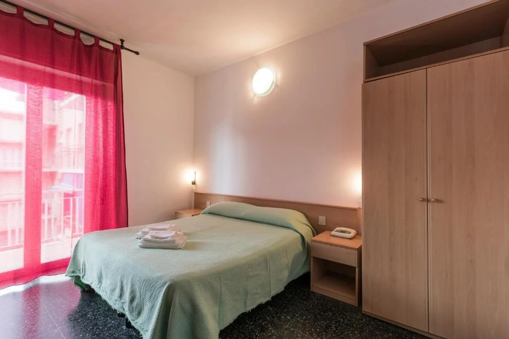 Camera Matrimoniale/Doppia con Letti Singoli con Balcone — Hotel Palace