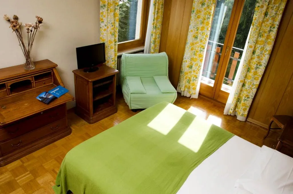 Double/Twin Room with Balcony — Hotel Panoramique