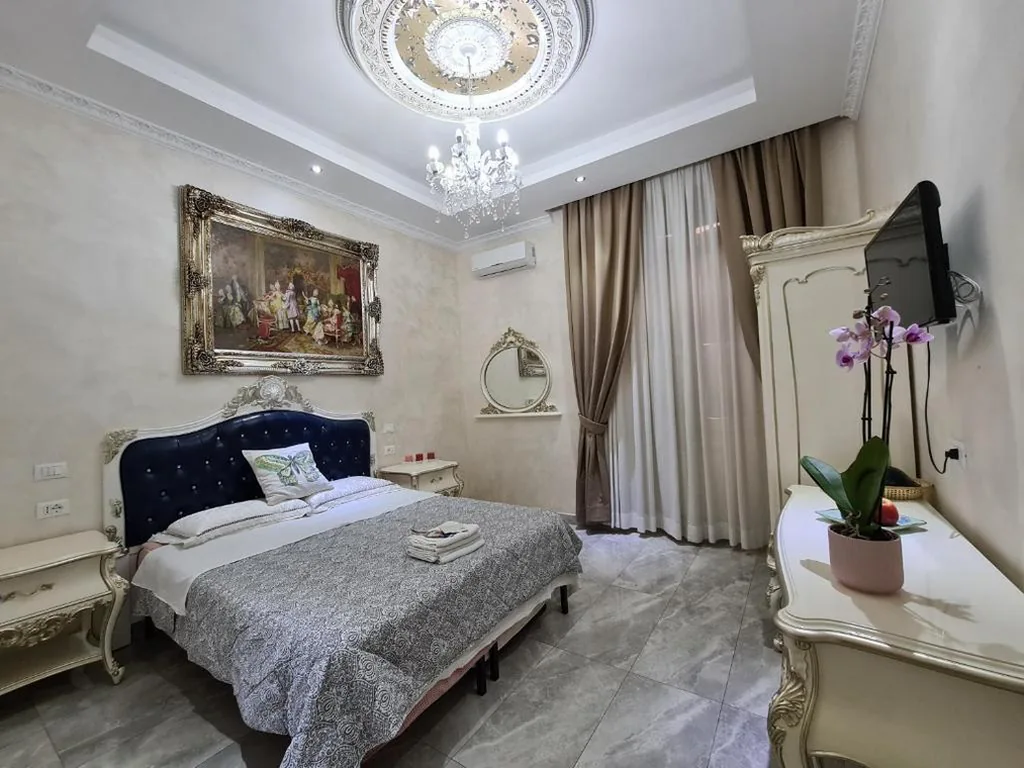 Camera Matrimoniale/Doppia con Letti Singoli con Bagno Privato — innstation guesthouse