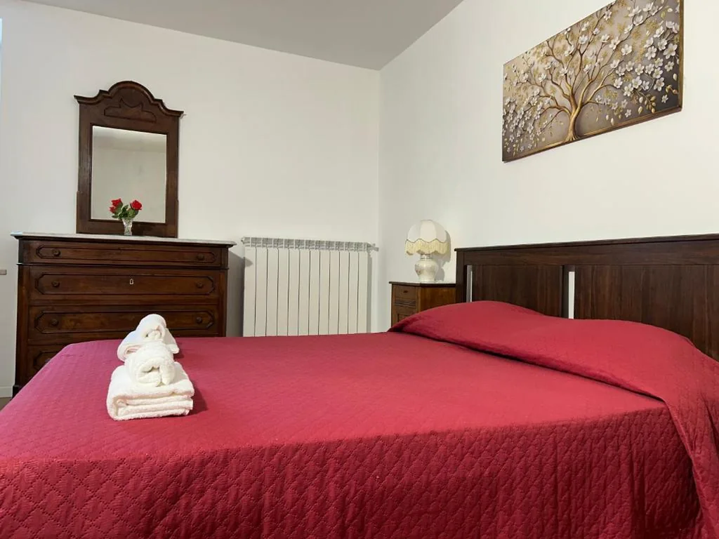 Double/Twin Room with Private Bathroom — L’Oasi di Mario