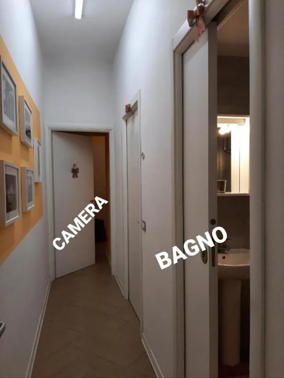 Camera Matrimoniale/Doppia con Letti Singoli con Bagno Privato Esterno — My Trevi Rooms 88