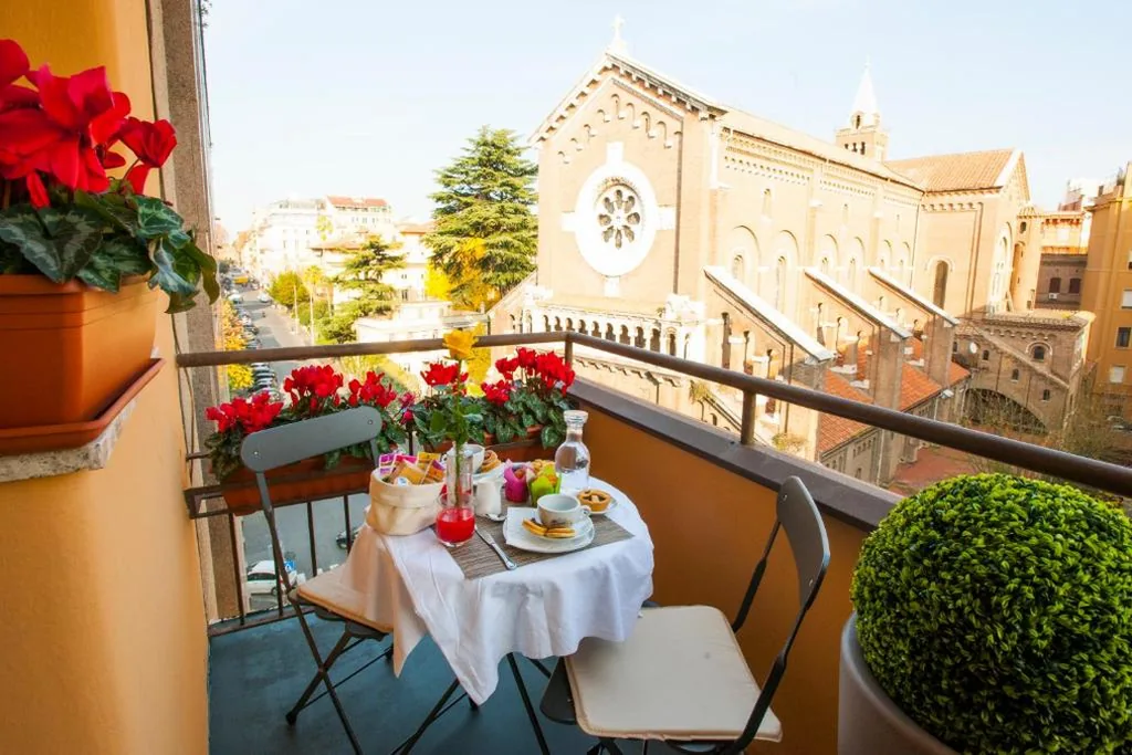 Camera Matrimoniale/Doppia con Letti Singoli con Balcone — Residenza Monfy