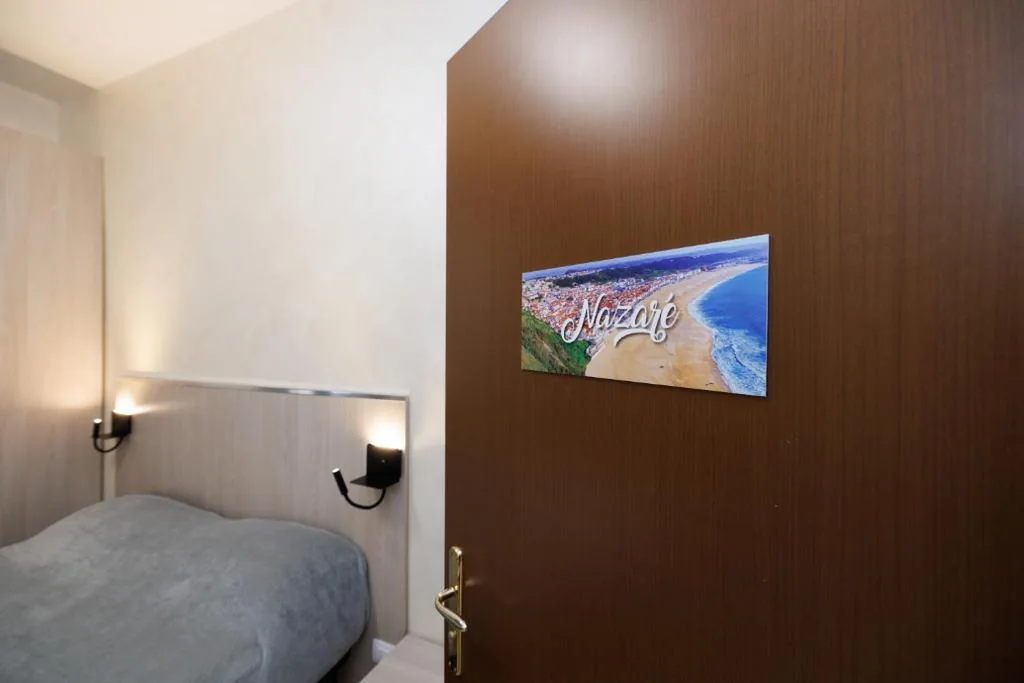 Camera Matrimoniale/Doppia con Letti Singoli con Bagno Privato Esterno — Roma Marine House
