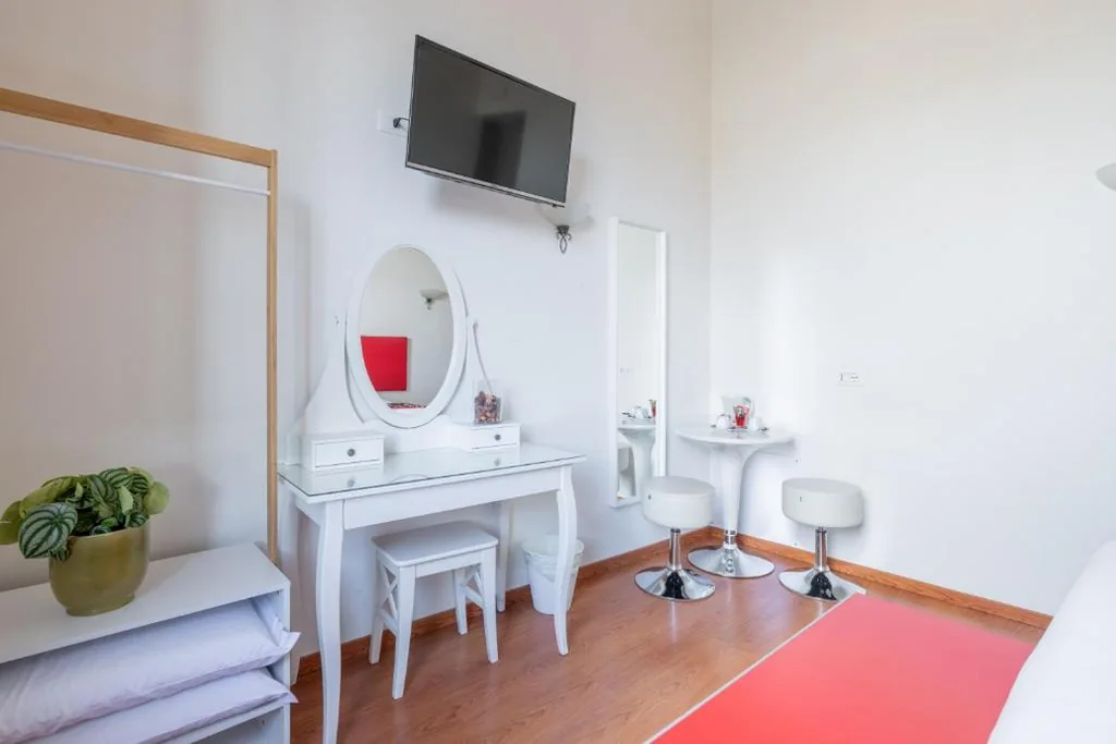 Double/Twin Room with Private Bathroom — Superior Relais FCollection Temple View