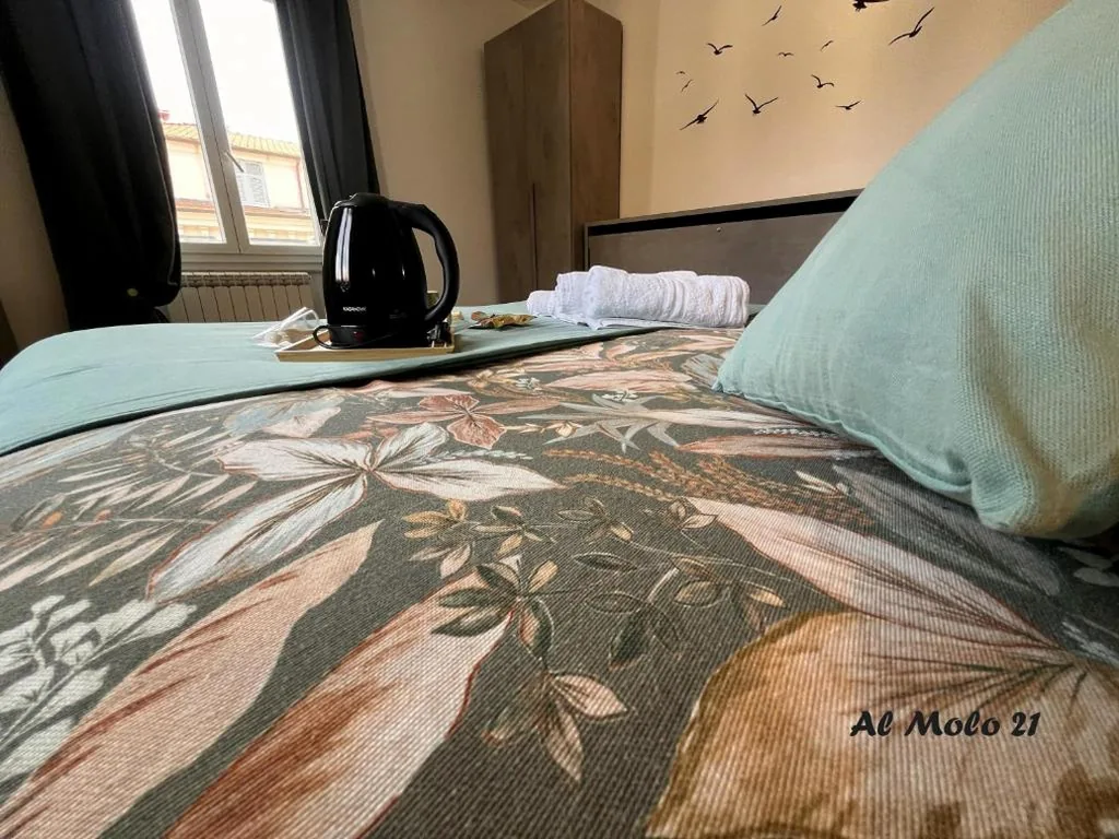 Double/Twin Room with Extra Bed — Al molo 21