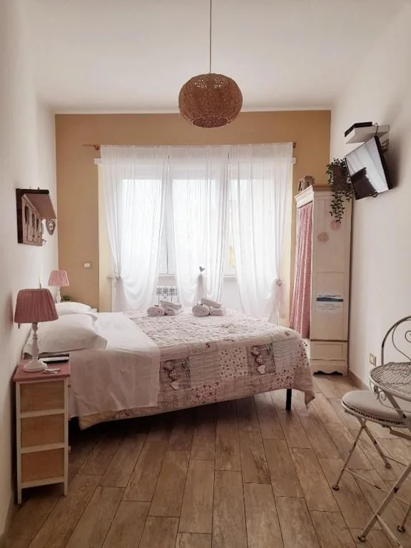 Camera Matrimoniale/Doppia con Letti Singoli con Letto Supplementare — Il Mare Di Roma