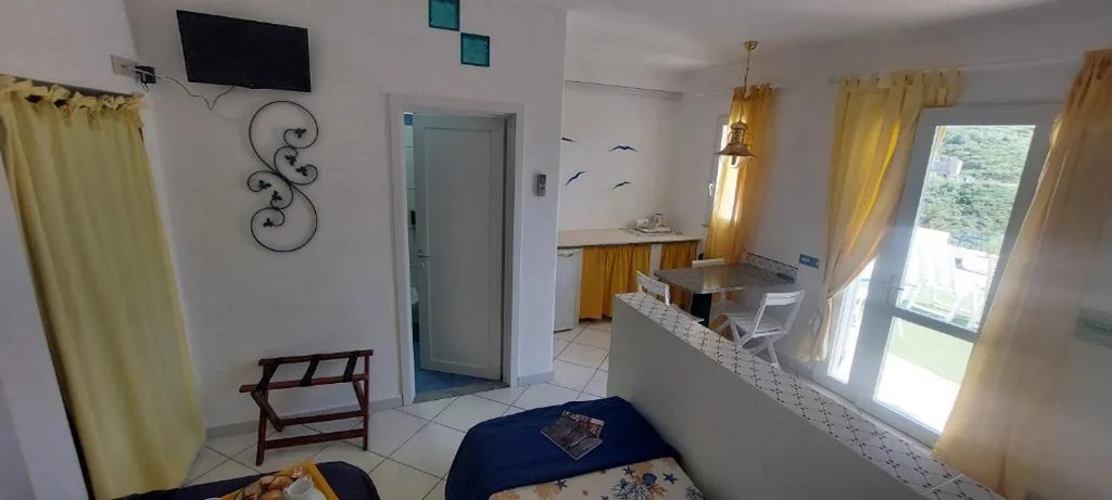 Double Room/Twin Room with Terrace — Villa Flavia – Adults Only
