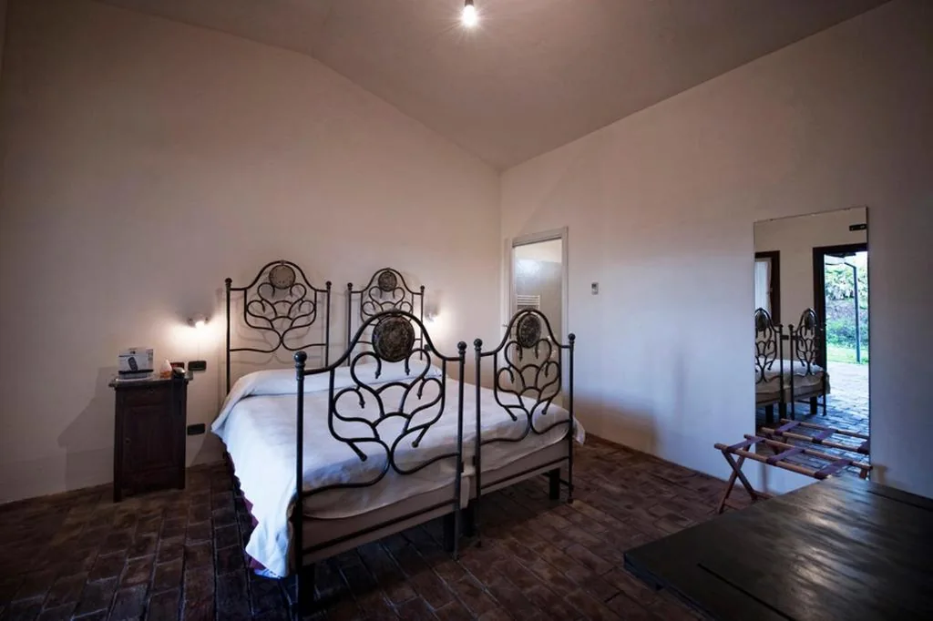 Camera Matrimoniale/Doppia con Letti Singoli con Vista Piscina — Foro Appio Mansio Hotel