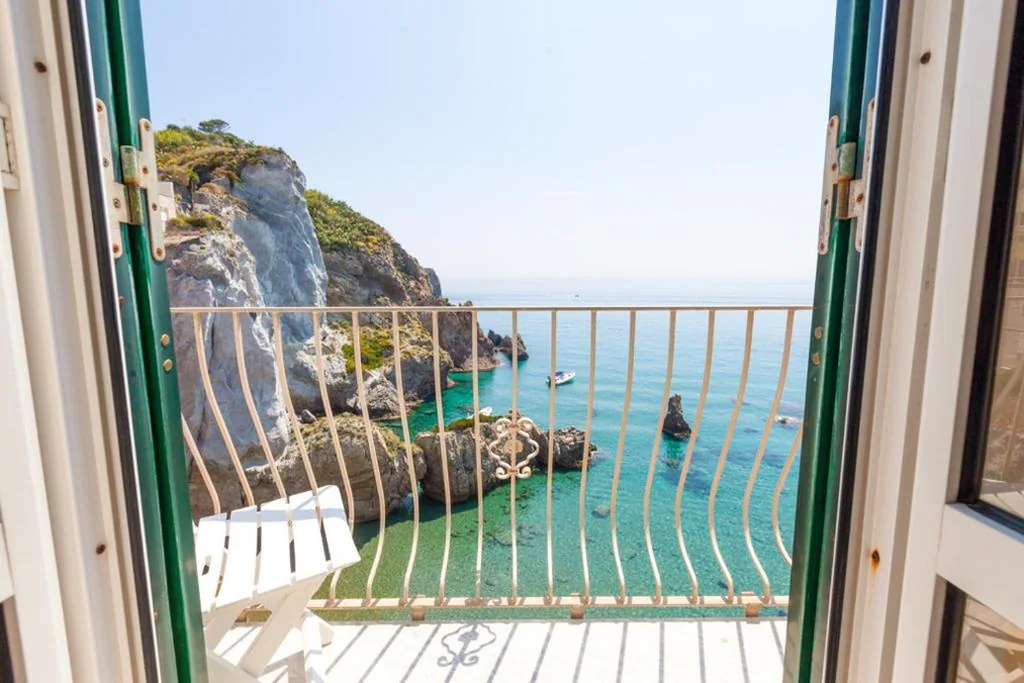 Camera Matrimoniale/Doppia con Letti Singoli con Vista Mare — Hotel Bellavista