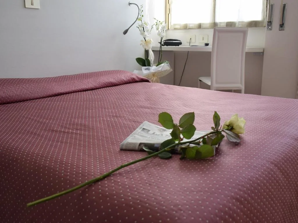Camera Matrimoniale/Doppia con Letti Singoli con Vista Mare — Hotel Bellavista
